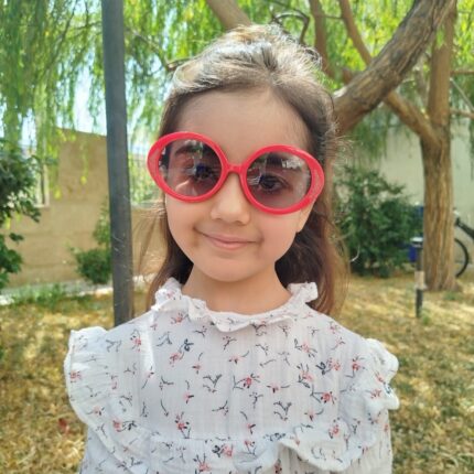 عینک آفتابی بچگانه یووی 400 طرح اکلیلی