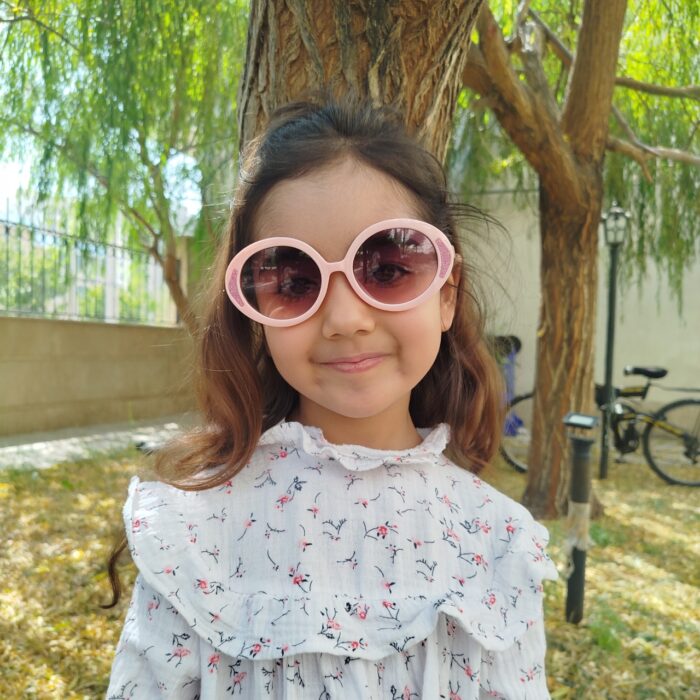 عینک آفتابی بچگانه یووی 400 طرح اکلیلی - Image 4