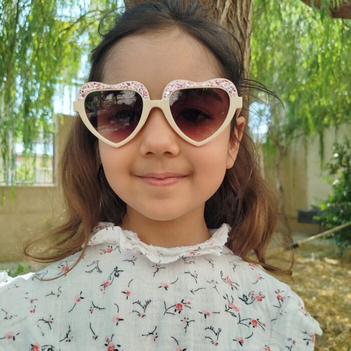 عینک آفتابی بچگانه طرح قلب | یووی 400